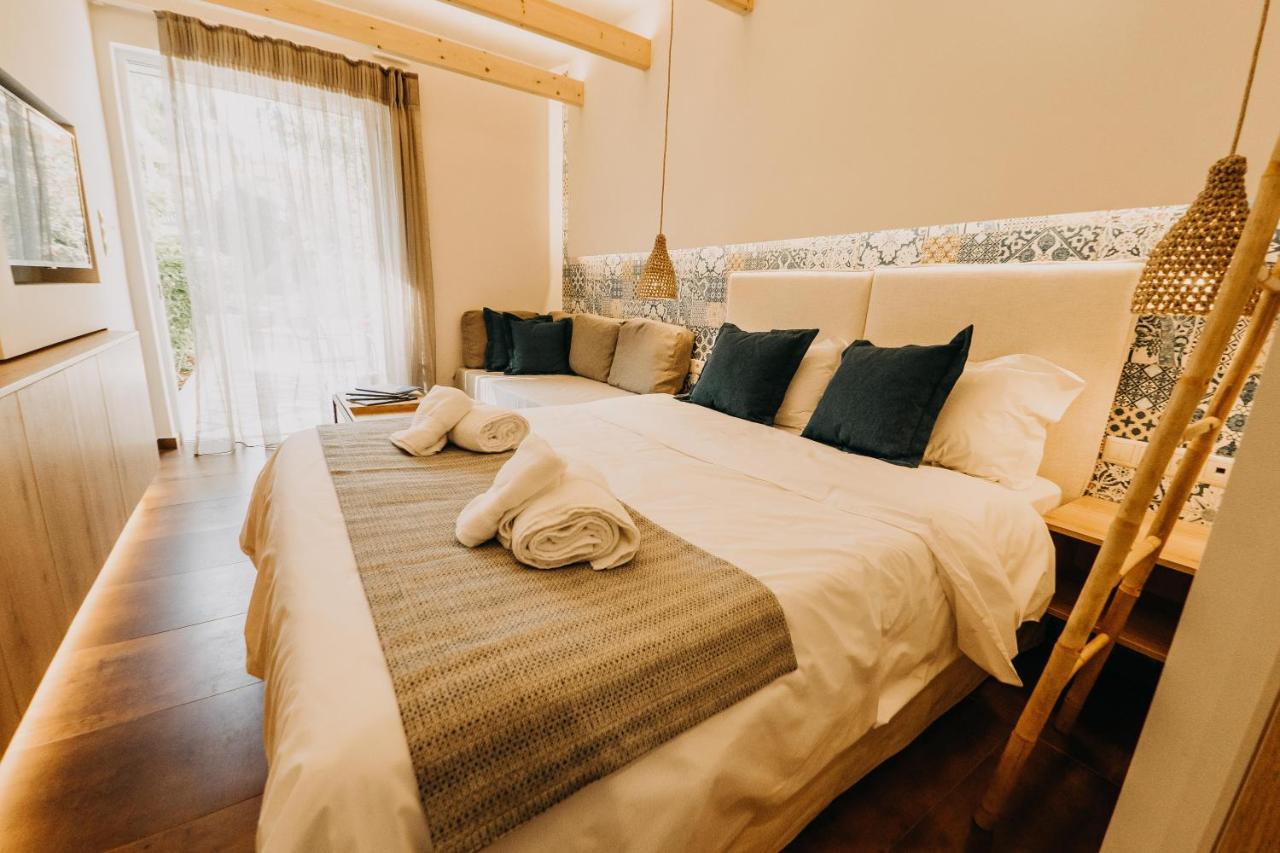 Loutraki Hidden Gem Ι Apartment Luaran gambar